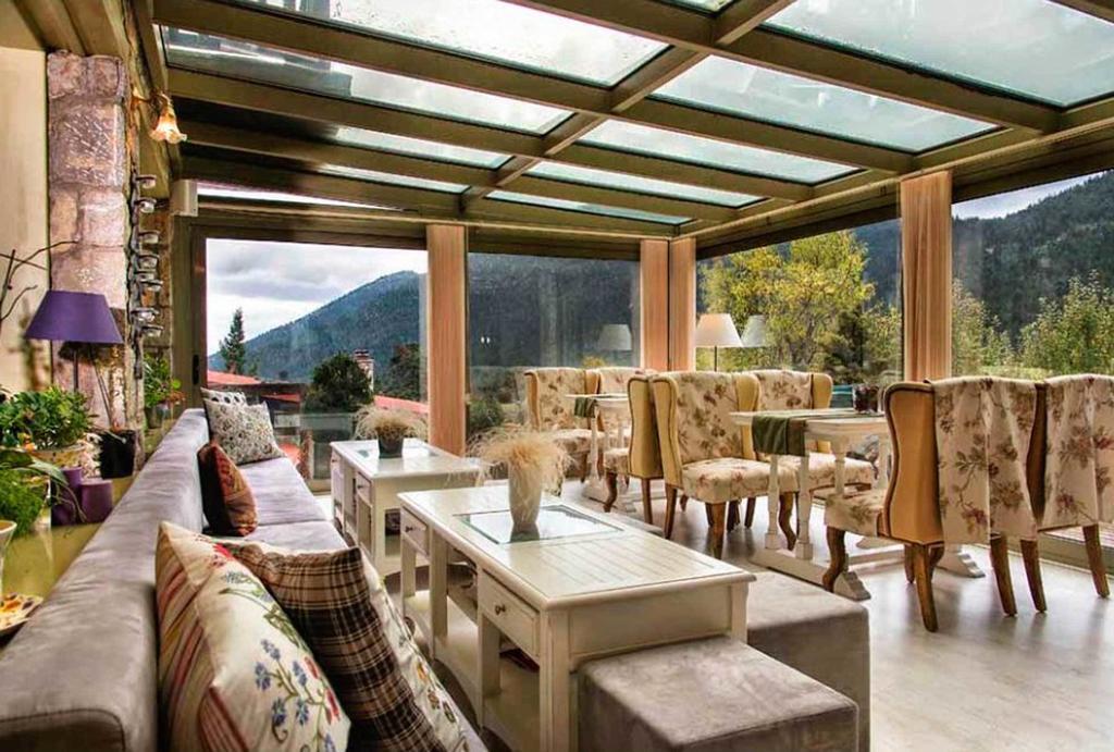 Boutique Hotel Skamnos Арахова Экстерьер фото