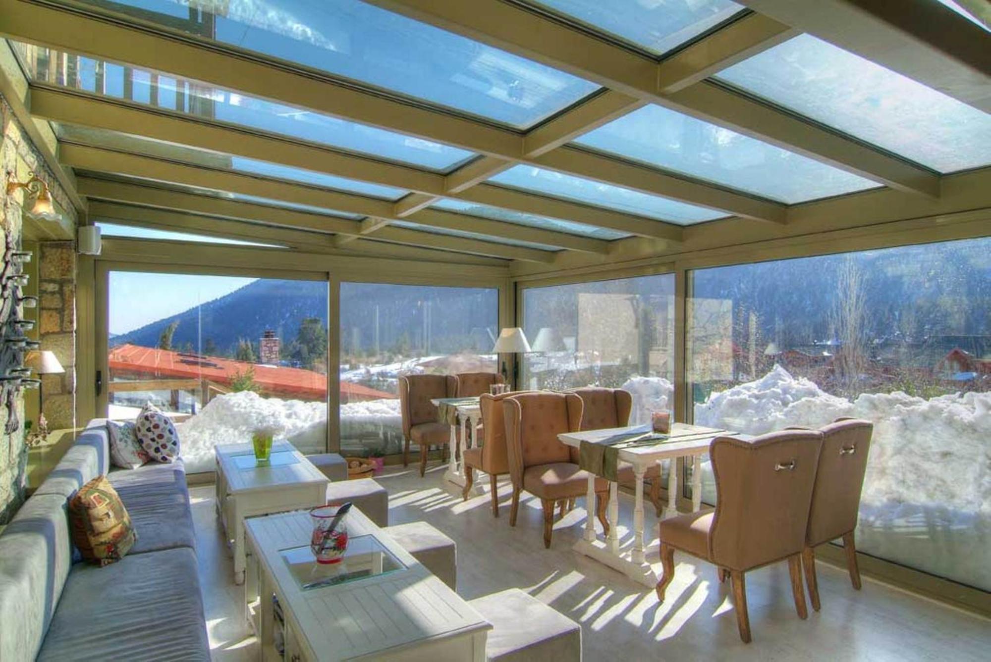 Boutique Hotel Skamnos Арахова Экстерьер фото